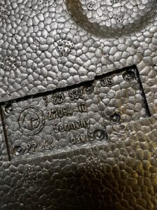 STYROPIAN PIANKA PODŁOGI PRAWY PRZÓD BMW F22 F30