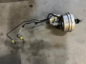 SERWO POMPA HAMULCOWA MERCEDES GL X166