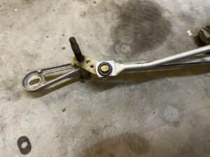 MECHANIZM SILNICZEK SILNIK WYCIERACZEK BMW 5 G30 G31 M5 F90