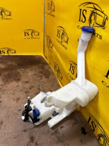 ZBIORNIK POMPKA WLEW SPRYSKIWACZY PEUGEOT 508 I XENON