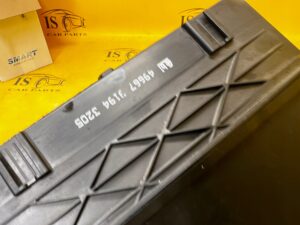 OBUDOWA FILTRA POWIETRZA LEWA MERCEDES CLS W218 3.0 CDI