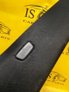 OSŁONA POSZYCIE SŁUPKA A LEWA CZARNA BMW 5 G30