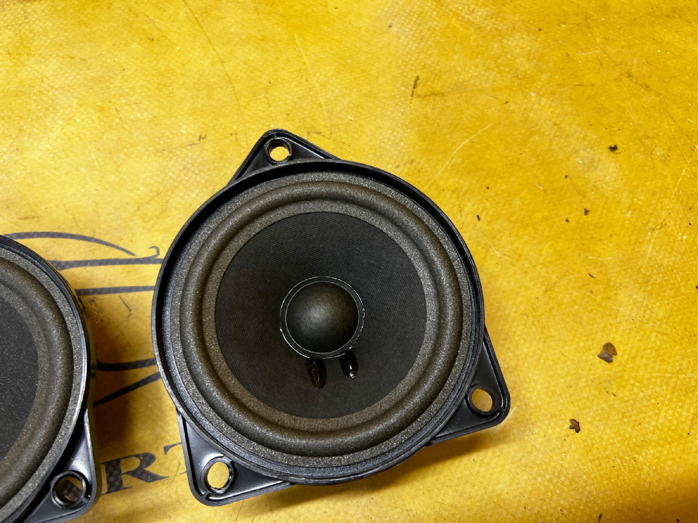 GŁOŚNIK WNĘTRZA KABINY PORSCHE MACAN 95B