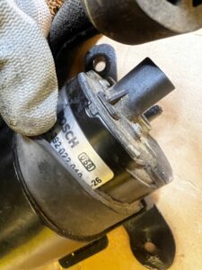 KOMPLET DODATKOWA POMPA PRZEWÓD RURA WĄŻ WODY MERCEDES GL X166 4.7 V8