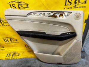 TAPICERKA BOCZEK DRZWI TYŁ LEWY MERCEDES GLS X166