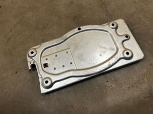 MOCOWANIE UCHWYT PODSTAWA AKUMULATORA PORSCHE PANAMERA 970 I LIFT HYBRID