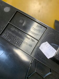 LEWA OSŁONA TAPICERKA POSZYCIE SŁUPKA C BMW F22 M2