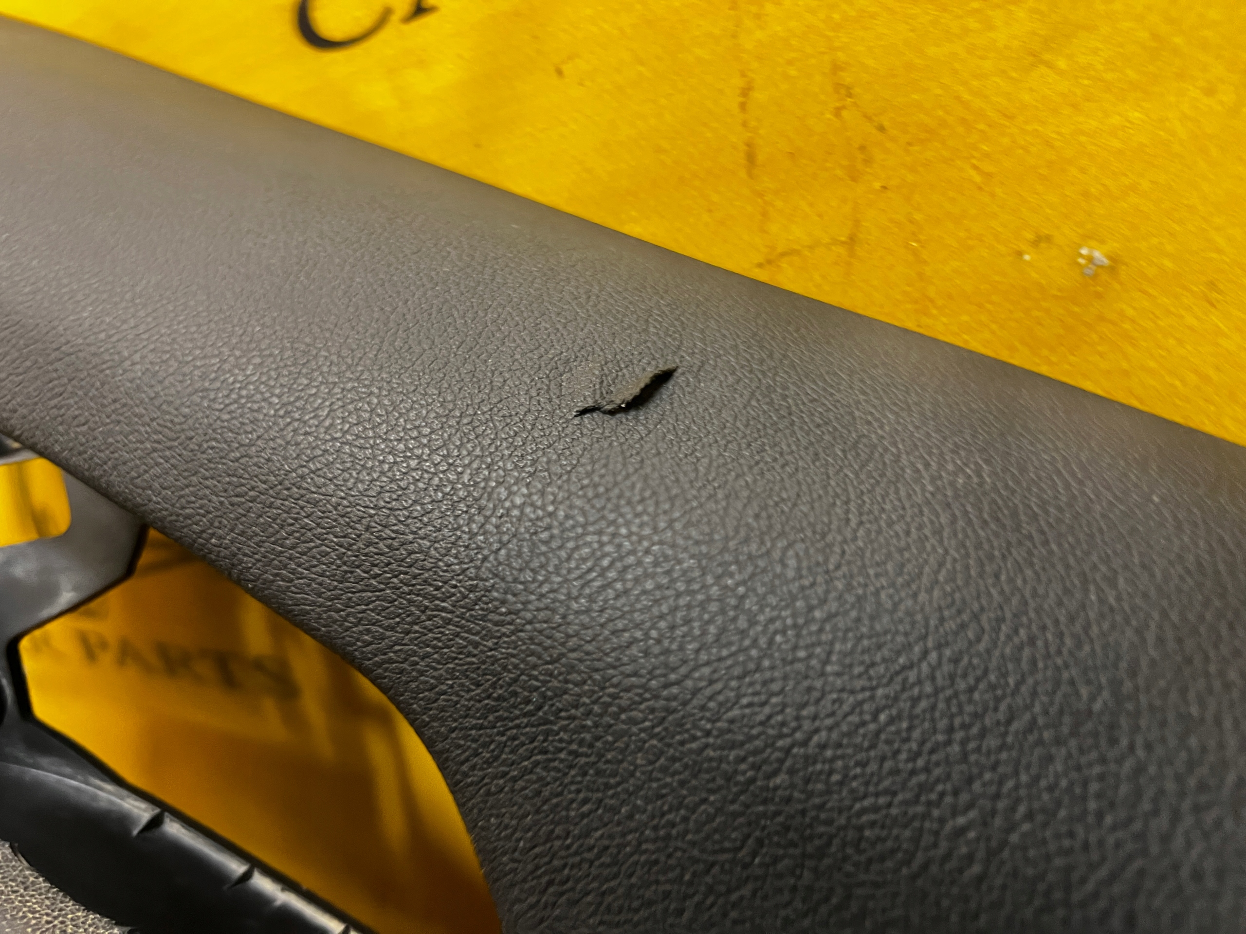 BOCZEK DRZWI TYŁ PRAWY BMW 1 F40