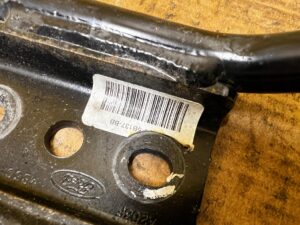 UCHO HOLOWNICZE FORD BRONCO 21-