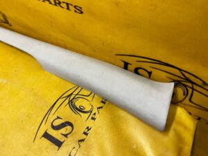 POSZYCIE OSŁONA OBUDOWA SŁUPKA PRZÓD A PRAWY FORD FIESTA MK8