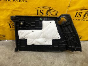 BOCZEK TAPICERKA BAGAŻNIKA PRAWY PRAWA BMW X6 F16 E71