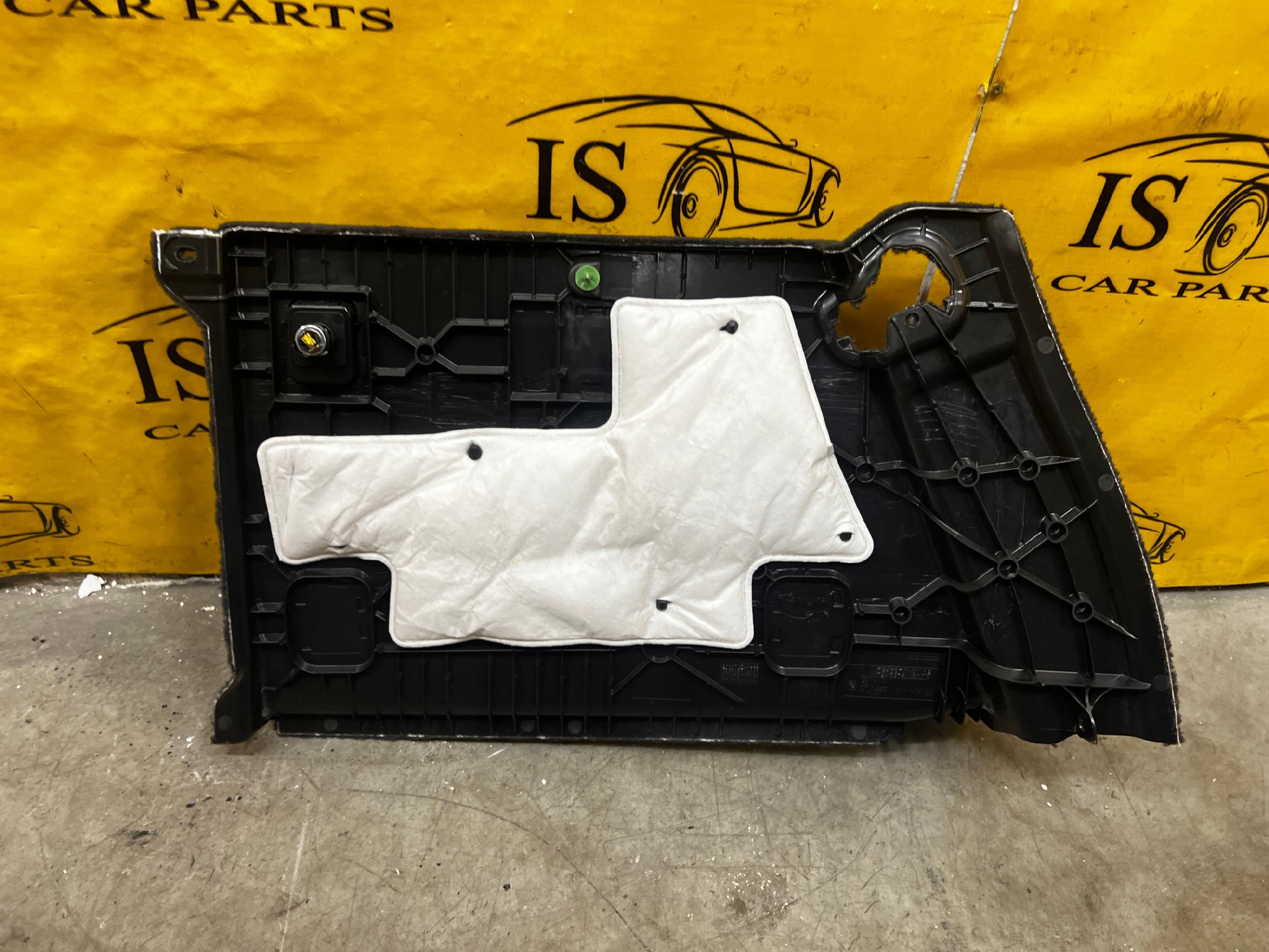 BOCZEK TAPICERKA BAGAŻNIKA PRAWY PRAWA BMW X6 F16 E71