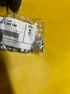 2 X NAKRĘTKA KATALIZATORA M8 MINI R55 R56 R57 R58 R59 R60 R61 NOWA OEM