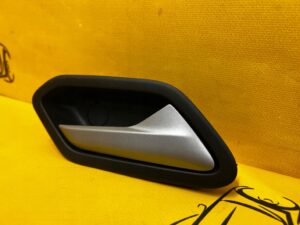 KLAMKA WEWNĘTRZNA DRZWI PRZÓD TYŁ PRAWY PRAWA DACIA SANDERO III STEPWAY