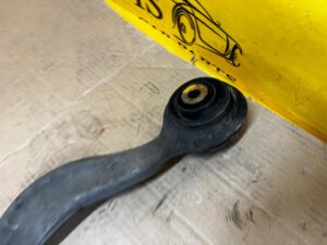 WAHACZ PRZÓD PRZEDNI LEWY MERCEDES CLS W218 4WD 4X4