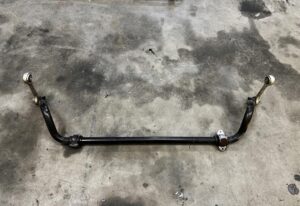 DRĄŻEK STABILIZATORA PRZÓD PORSCHE MACAN 95B