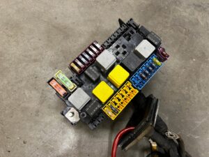 WIĄZKA INSTALACJA SILNIKA KLEMY MERCEDES GL X166 4.7 V8