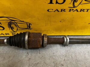 PÓŁOŚ PRAWY PRZÓD RANGE ROVER EVOQUE L538 2.0 BENZ