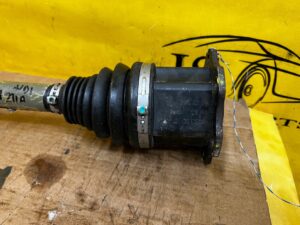 PÓŁOŚ PRZÓD PRZEDNIA PRAWY LEWY AUDI A4 B9 2.0 TDI AUTOMAT