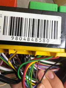 SKRZYNKA BEZPIECZNIKÓW PRZEKAŹNIKÓW MODUŁ BSM PEUGEOT 2008 II 1.5 BLUE HDI