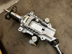 KOLUMNA KIEROWNICZA ELEKTRYCZNA FORD EXPLORER MK6