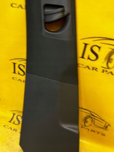 OSŁONA POSZYCIE SŁUPKA B LEWE PORSCHE CAYENNE II 7P5 LIFT 92A