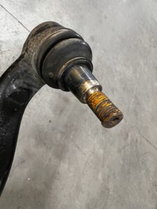 WAHACZ DOLNY PRZÓD PRZEDNI LEWY BMW X5 F15 X6 F16