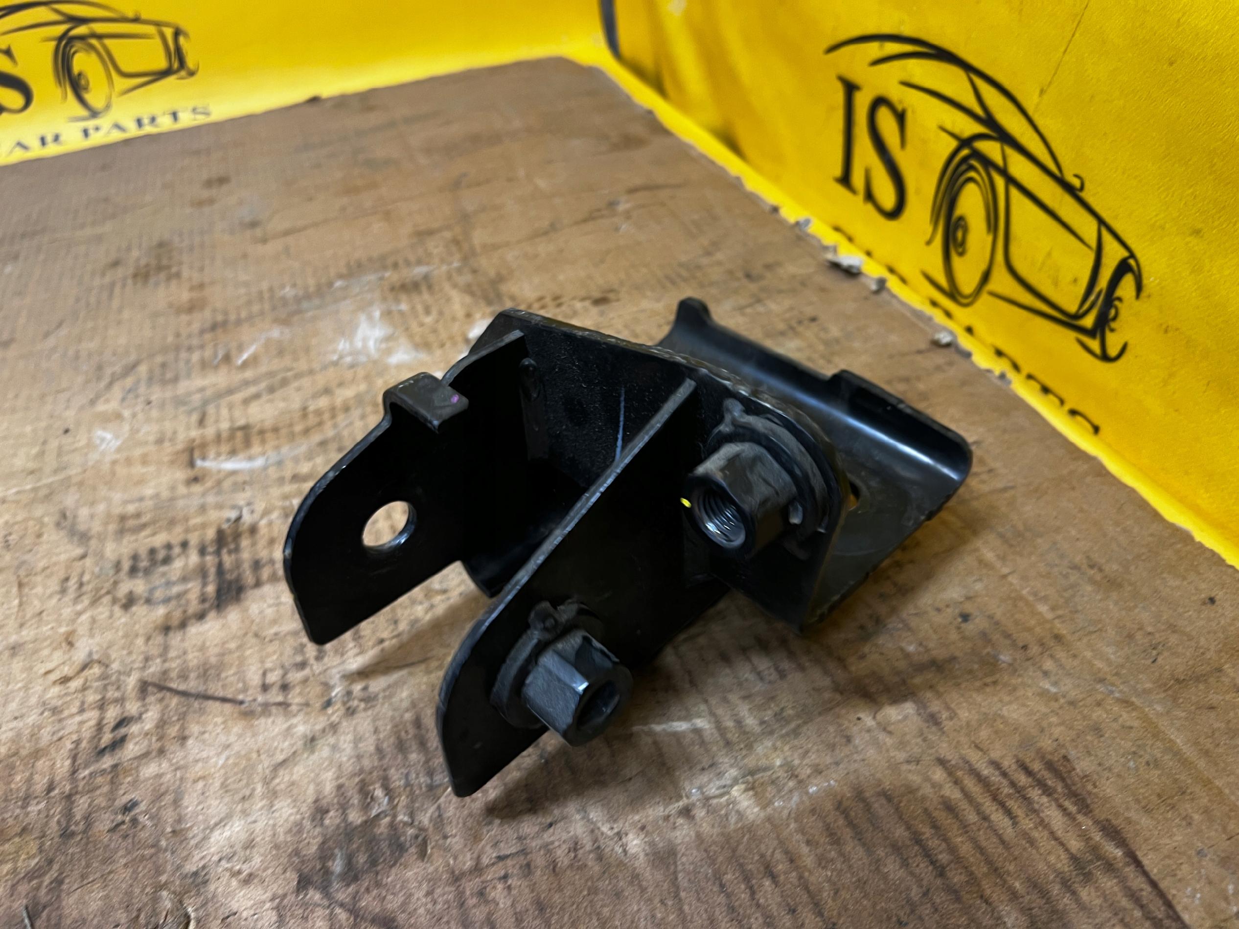 WSPORNIK MOCOWANIE DYFERENCJAŁU PRZÓD FORD BRONCO 21-