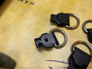 4 X UCHWYT HACZYK MOCOWANIE BAGAŻNIKA MERCEDES GLS X166 BRĄZ