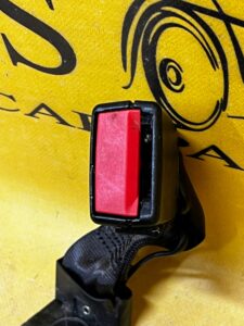 ZAPINKA ZAMEK PASA BEZPIECZEŃSTWA KANAPY TYŁ JAGUAR XJ X351