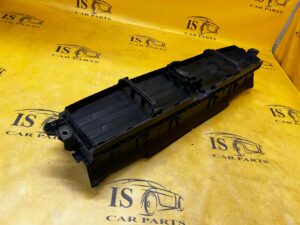 ŻALUZJA ROLETA KIEROWNICA WLOT POWIETRZA PORSCHE MACAN 95B