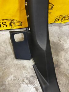 POSZYCIE OSŁONA OBUDOWA SŁUPKA TYŁ C LEWA LEWY AUDI SQ7 Q7 4M0