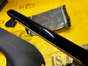 KRATKA NAWIEWU PRZÓD PRAWY PRAWA FORD PUMA MK2 FIESTA MK8