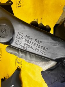 KANAŁ NAWIEW TUNEL POWIETRZA LEWY PRZÓD PEUGEOT 308 II T9 EU