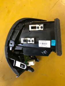 LEWA KRATKA NAWIEWU POWIETRZA NISSAN LEAF I ZE0 EU