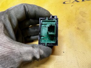 PANEL PRZEŁĄCZNIK START STOP DACIA DOKKER SANDERO II