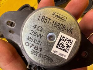 ZESTAW NAGŁOŚNIENIE GŁOŚNIKI WZMACNIACZ BANG OLUFSEN FORD EXPLORER VI MK6