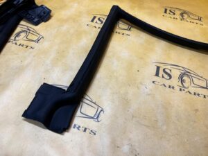 USZCZELKA DRZWI SZYB KAROSERII GÓRNA TYŁ LEWA 4 DRZWI FORD BRONCO 21-