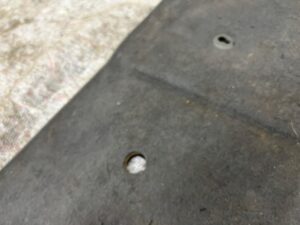 PODŁOGA WYKŁADZINA DYWAN BAGAŻNIKA BMW 7 E38