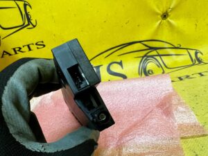 WZMACNIACZ ANTENOWY DIVERSITY BMW SERIA 5 F11 NOWY OEM