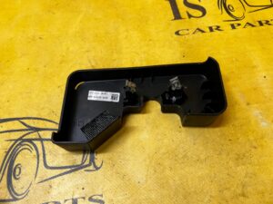 OSŁONA ZAŚLEPKA PLASTIK DACHU LEWA 4 DRZWI FORD BRONCO 21-