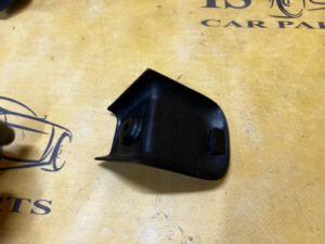 OSŁONA ZAŚLEPKA SZYNY FOTELA CHEVROLET CORVETTE C5 97-04