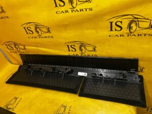 OSŁONA ZAŚLEPKA PODŁOGI BAGAŻNIKA PRZÓD FORD BRONCO 21-