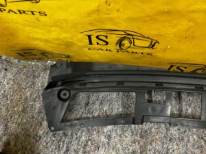 PODSZYBIE DOLNE OSŁONA WLOTU POWIETRZA FORD BRONCO 21-