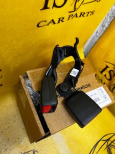 ZAPINKA ZAMEK KLAMRA PASA TYŁ PRAWY BMW 3 G20 G21 NOWA OEM