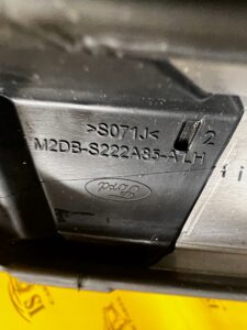 PROWADNICA SZYBY DRZWI PRZÓD LEWY FORD BRONCO 21-