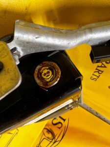 AIRBAG PODUSZKA KOLANOWA LAND ROVER DISCOVERY L550