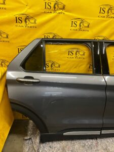 DRZWI PRAWA STRONA PRAWY PRZÓD TYŁ FORD EXPLORER VI CARBONIZED GRAY 2022R