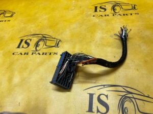 WTYKA WIĄZKA SKRZYNKI PUSZKI BEZPIECZNIKÓW CHEVROLET CORVETTE C5 97-04