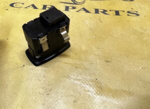 PANEL PRZEŁĄCZNIK SZYBY DRZWI PORSCHE MACAN 95B